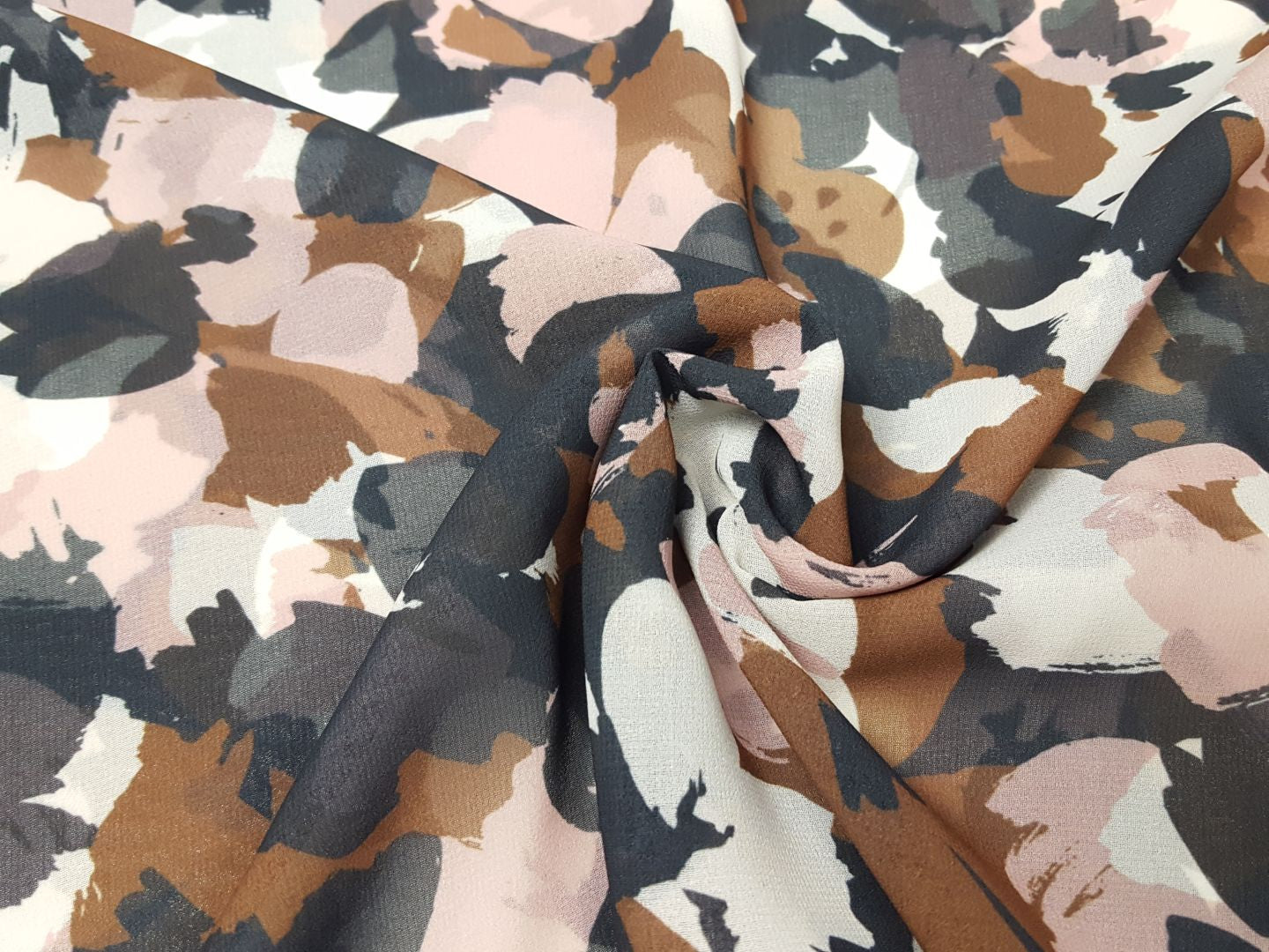 Silky Crepe dunkleblau-altrosa