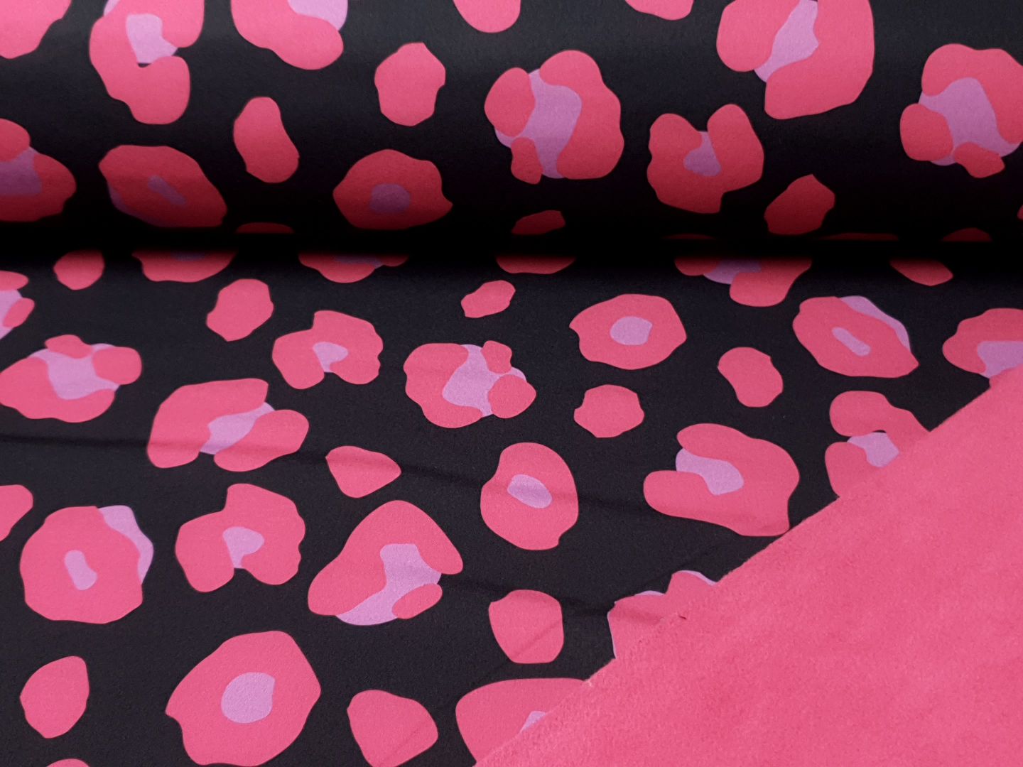 Softshell Leopard schwarz/pink