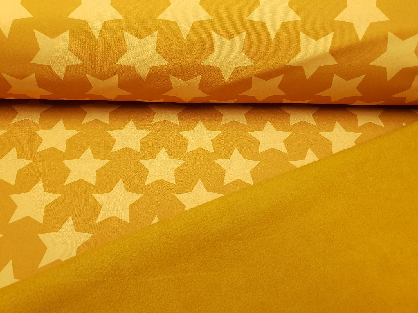 Softshell Stars senfgelb/gelb