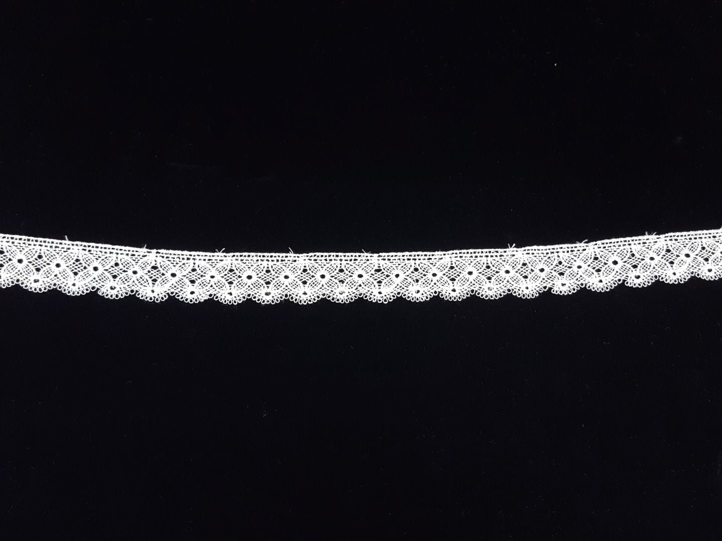 Spitze Sophie 20mm weiss