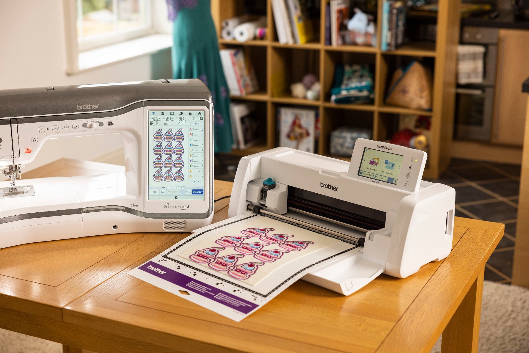 Brother Stellaire XE2 Stickmaschine mit LED-Pointer & Disney