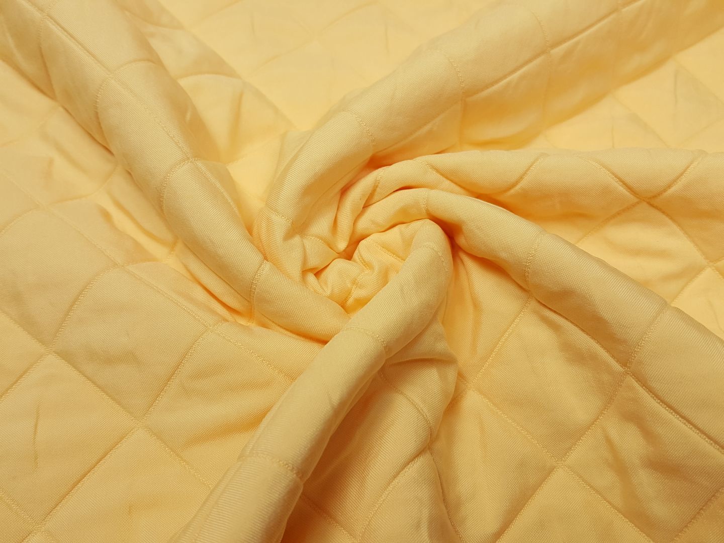 Stepper Quilty zartgelb
