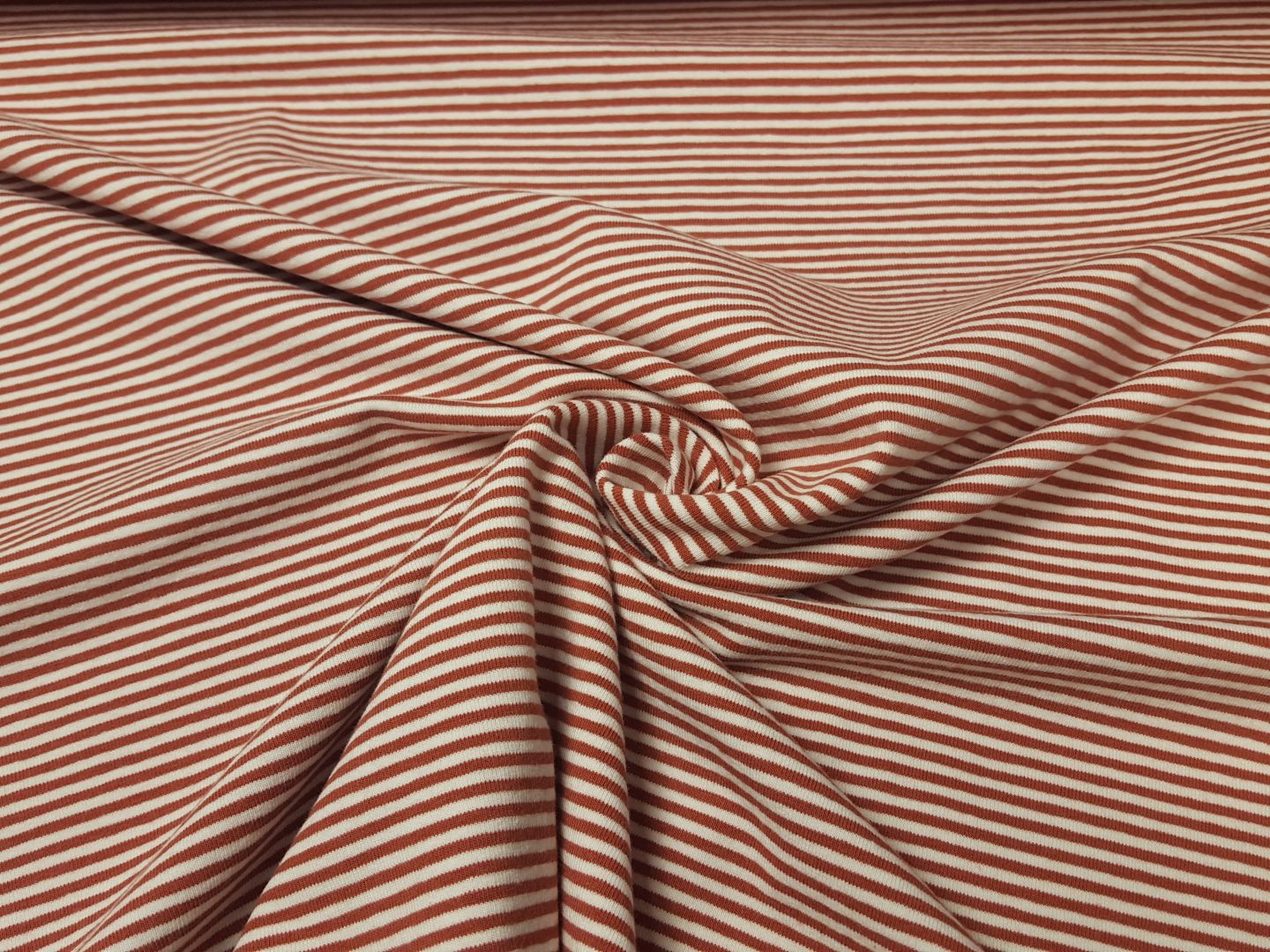 Stripes rost/offwhite