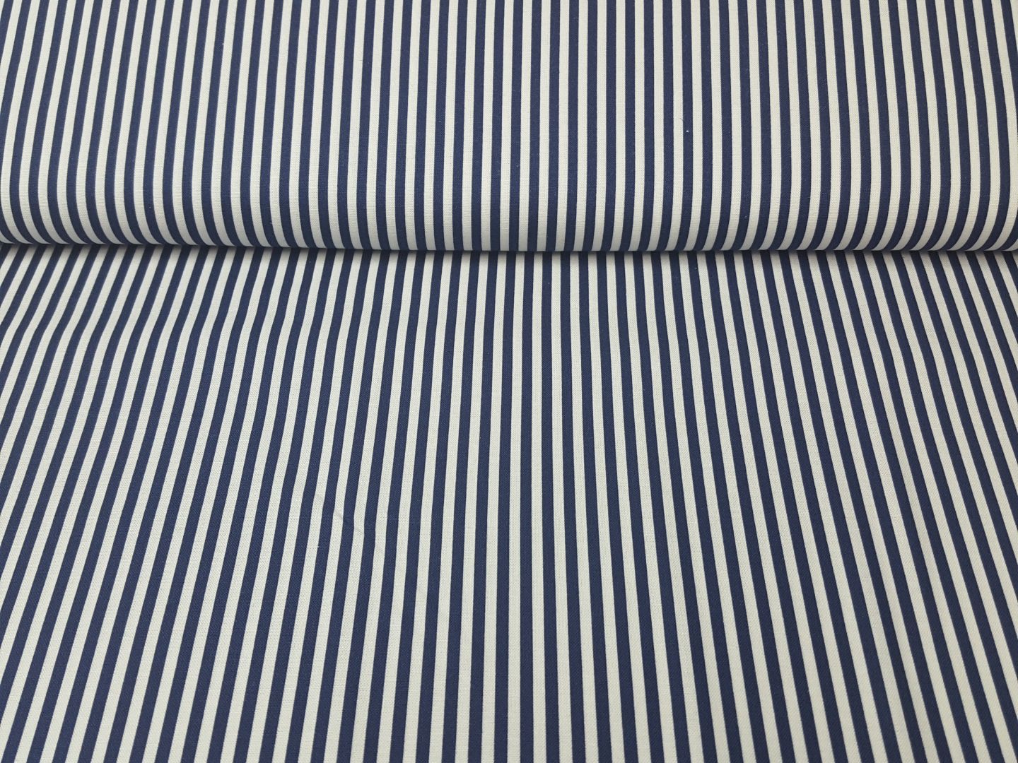Einzelstück Timeless Treasures Stripe navy/weiss