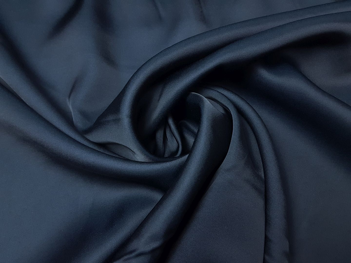 Viskosesatin navy
