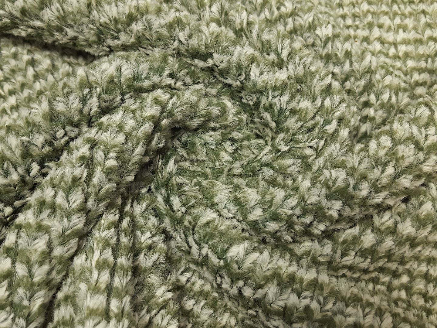 Webpelz olive/ecru
