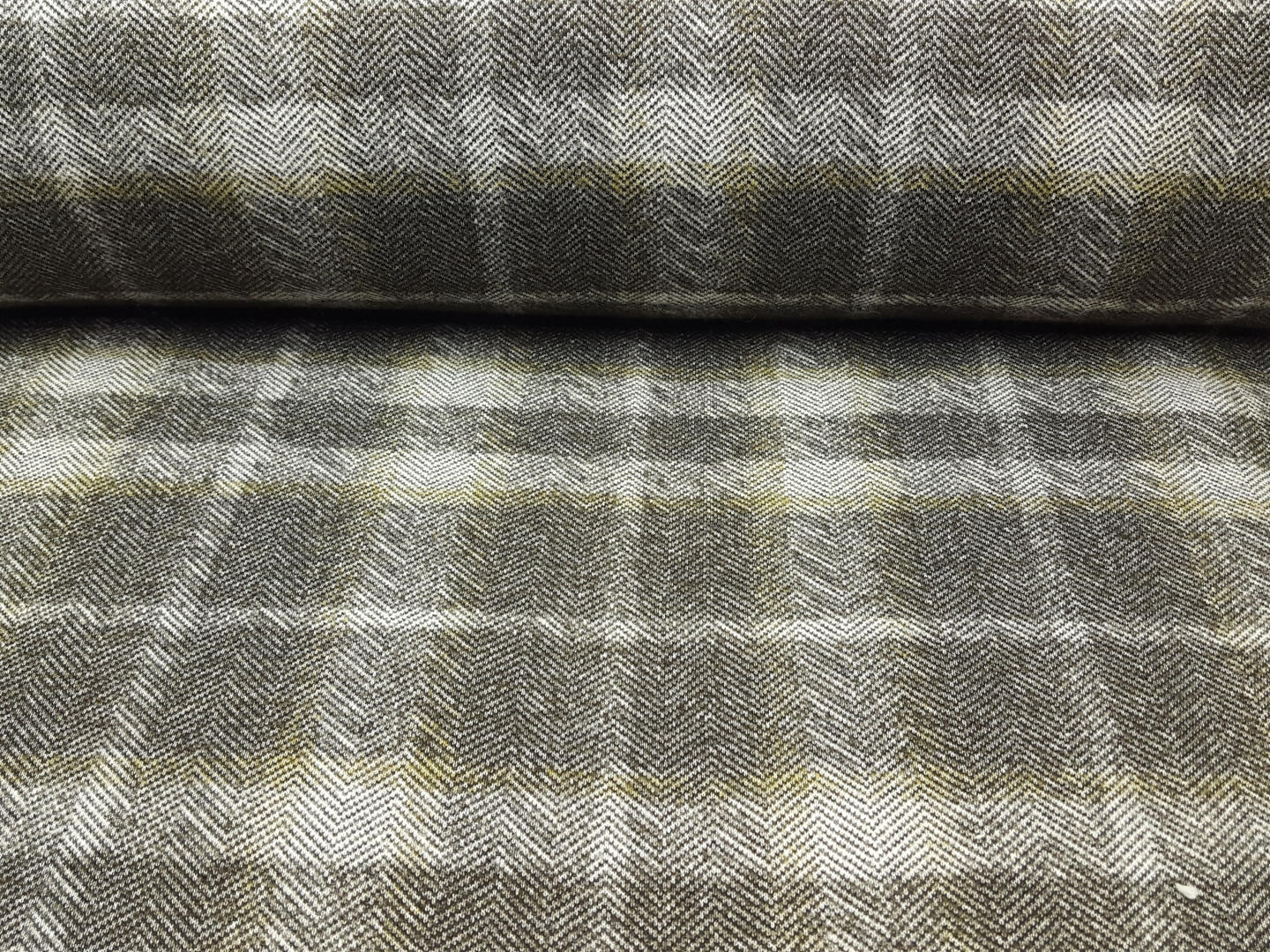 Wollstoff doubleface kariert olive/offwhite