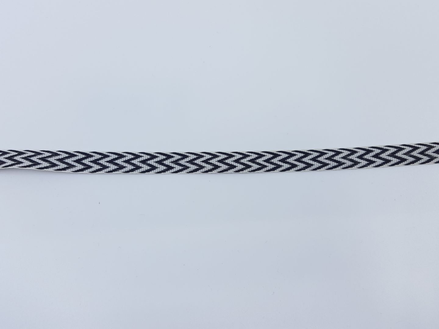 Webband ZickZack ecru/schwarz