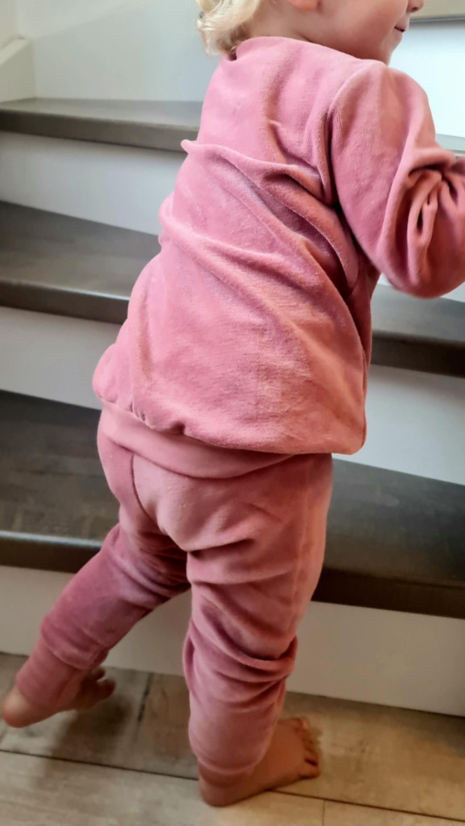 Papierschnittmuster Schlafanzug Kinder von Fadenkäfer