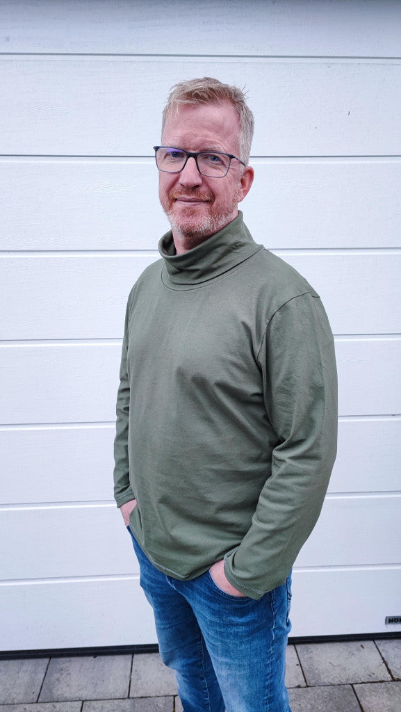 Papierschnittmuster Rollkragen Pullover Herren von Fadenkäfer