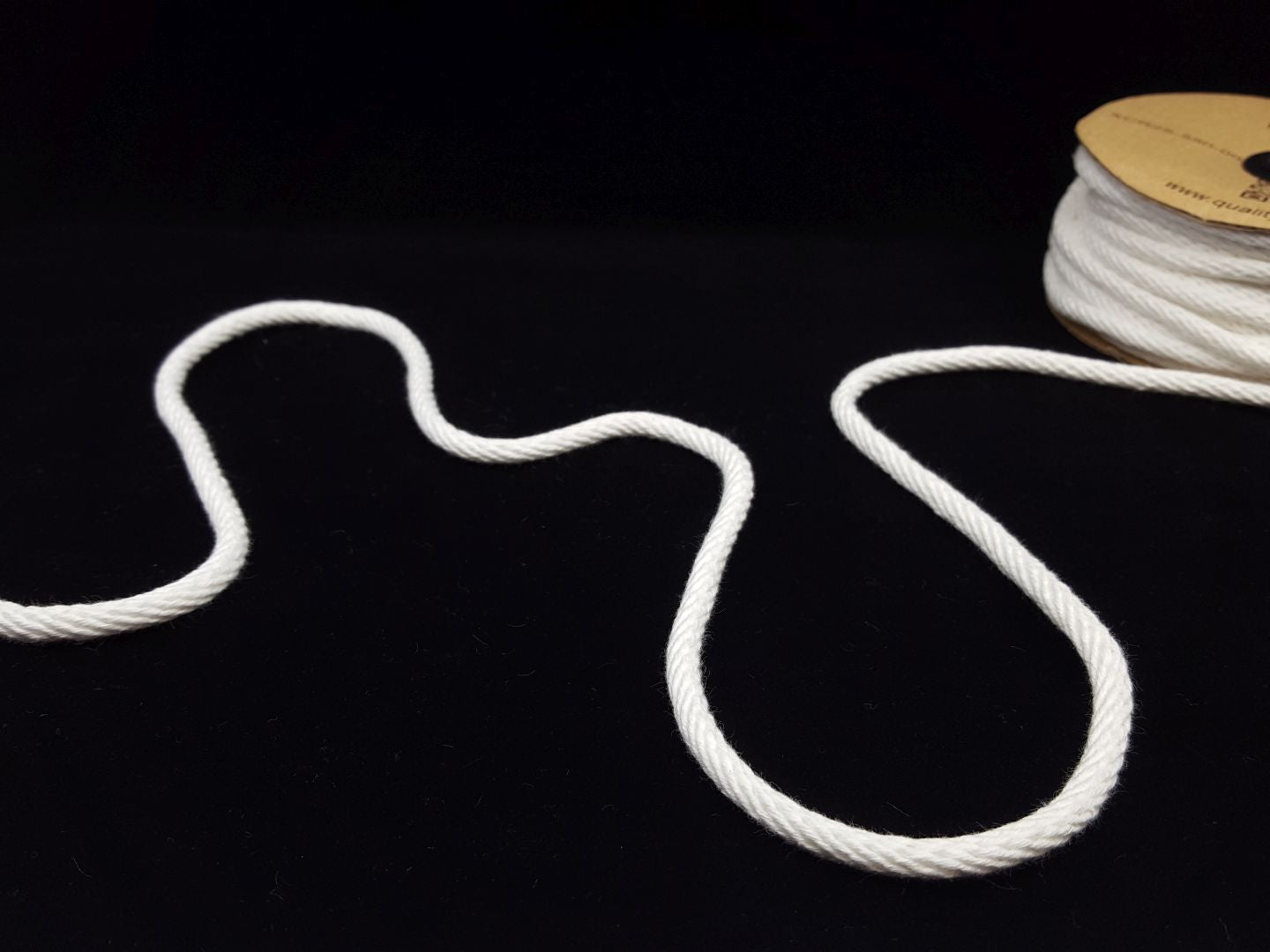 6mm Baumwollkordel rund-geflochten, weiss