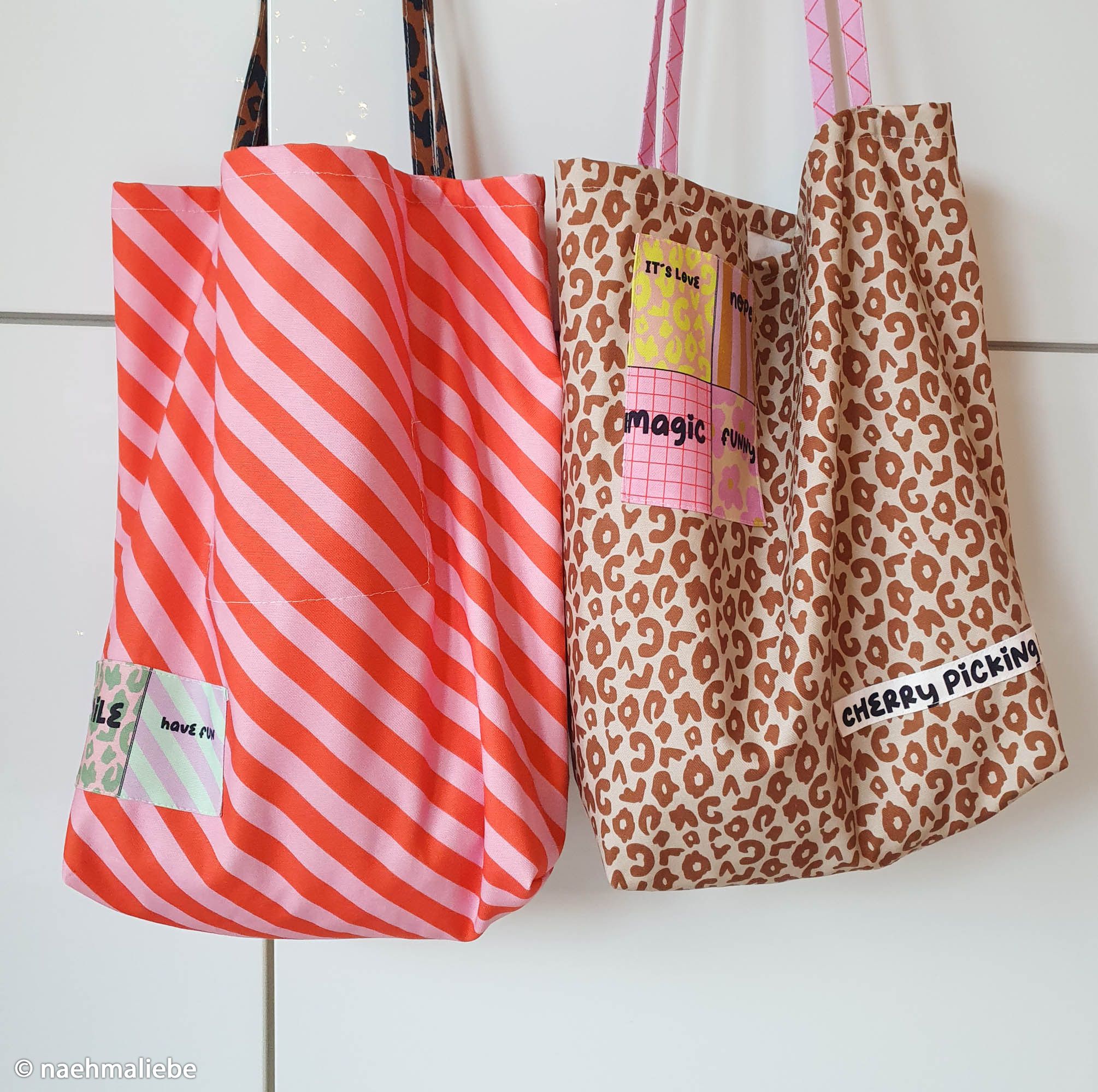 Cherry Picking Bag Panel beige/pink/rot
