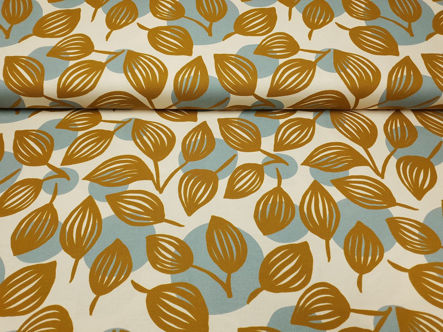 Dots & Leaves by Emjo Design ecru/ocker/dustymint