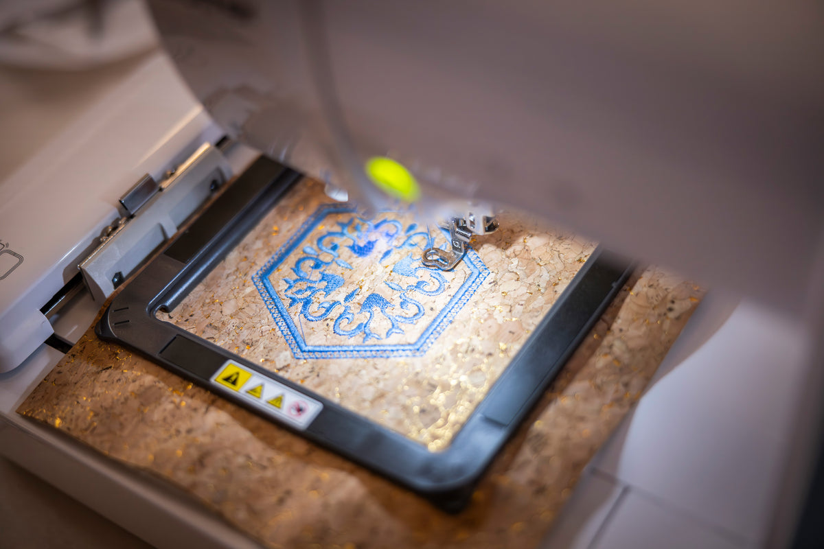 Brother Innov-is M380 Näh-, Quilt- und Stickmaschine