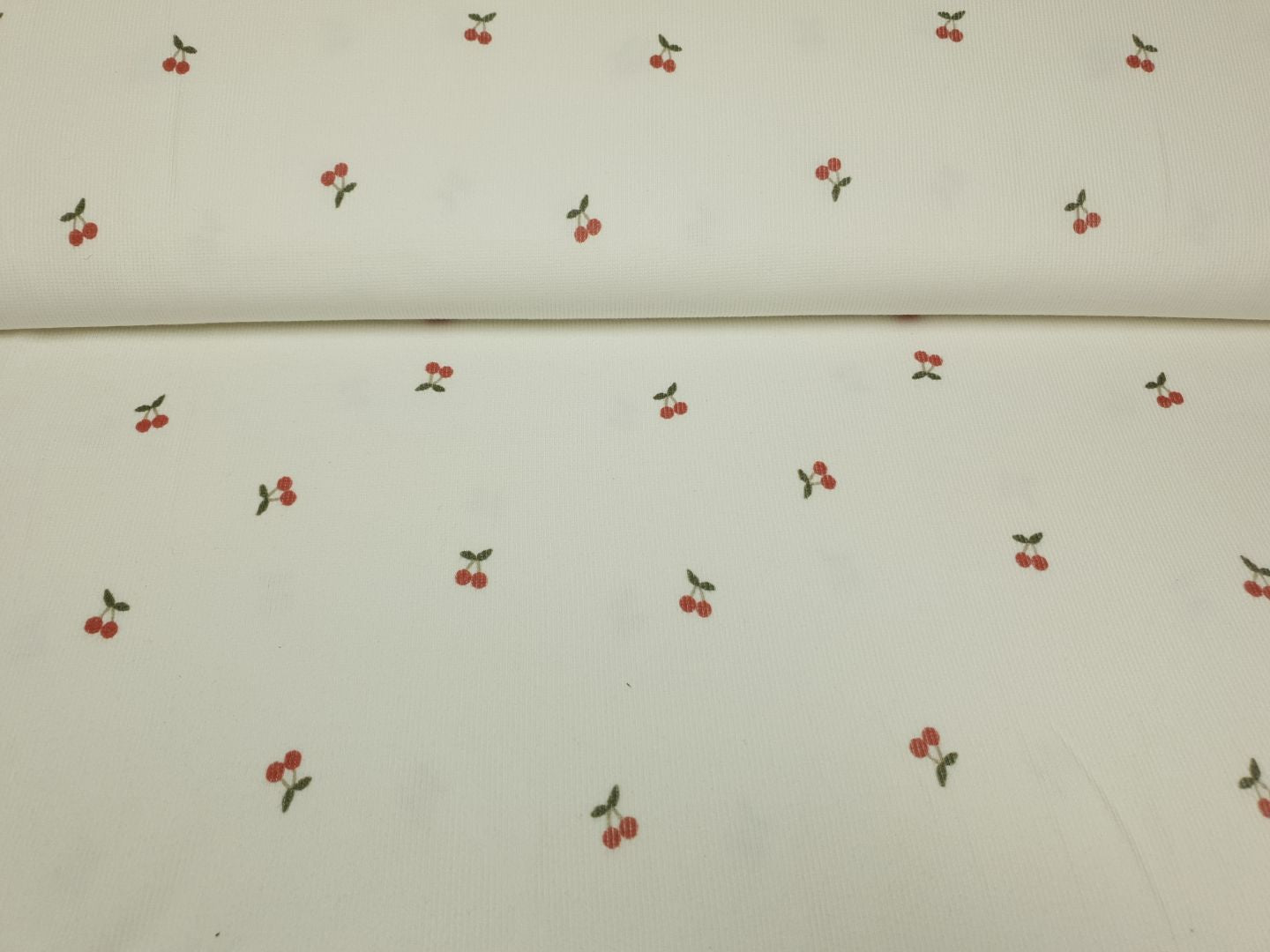 Rippjersey Cherries offwhite/army/rot