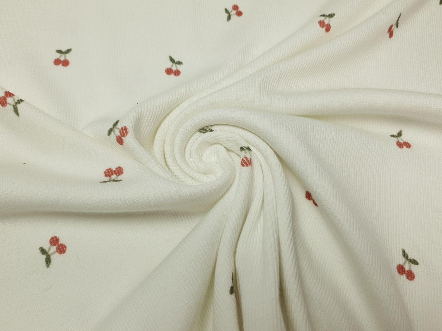 Rippjersey Cherries offwhite/army/rot