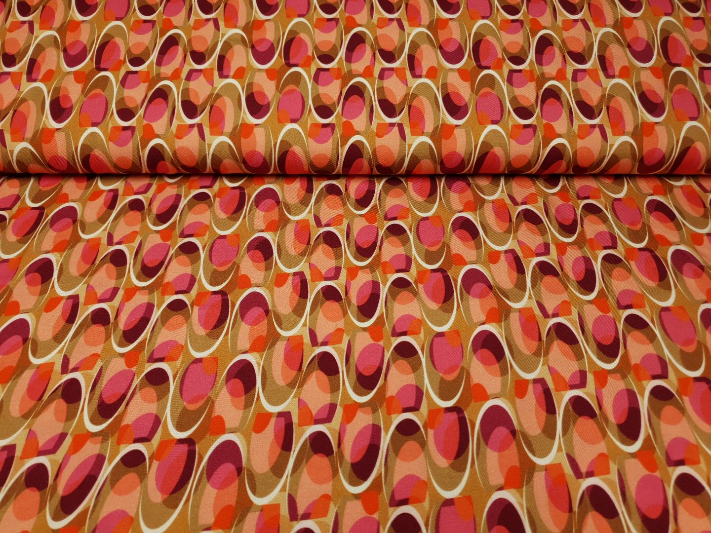 Alberta ocker/peach/offwhite