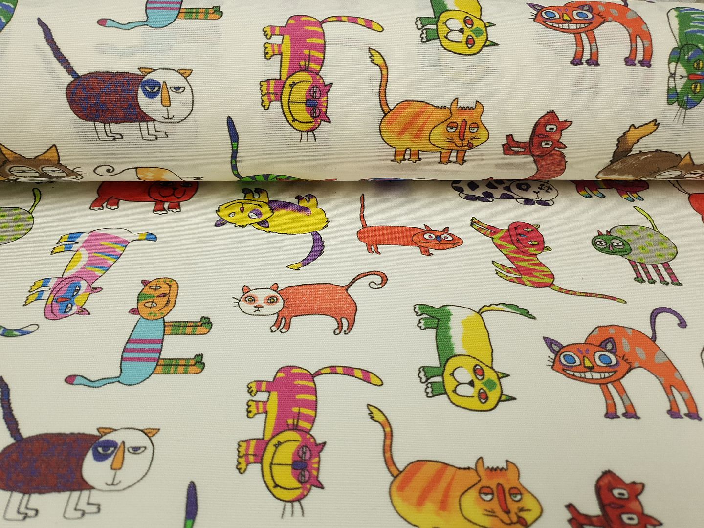 Alsfeld Happy Cat offwhite/bunt