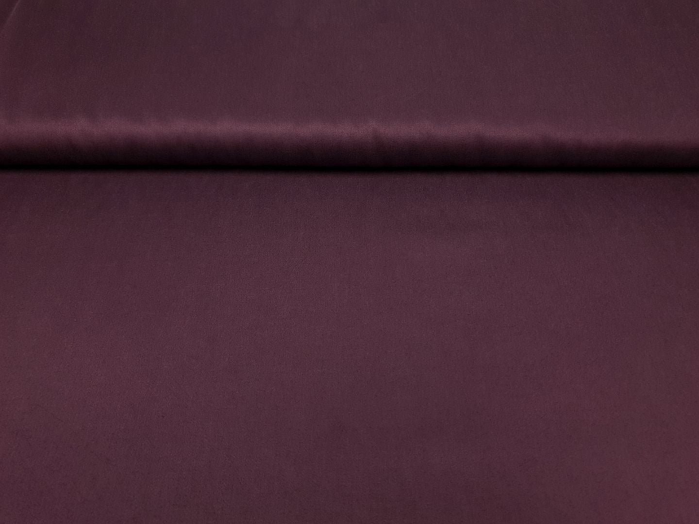 Amanda aubergine