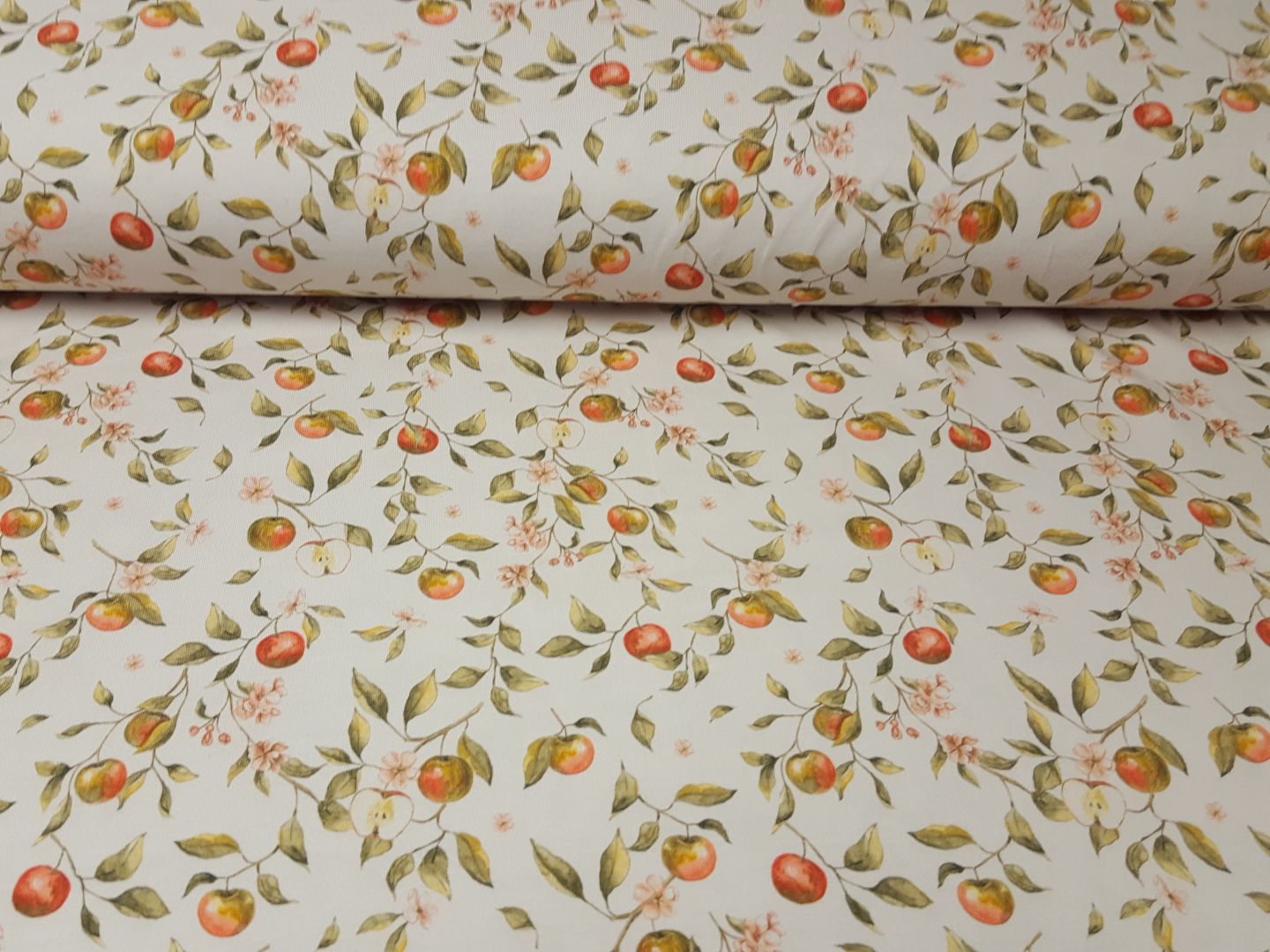 Apple Blossom creme/khaki/rot