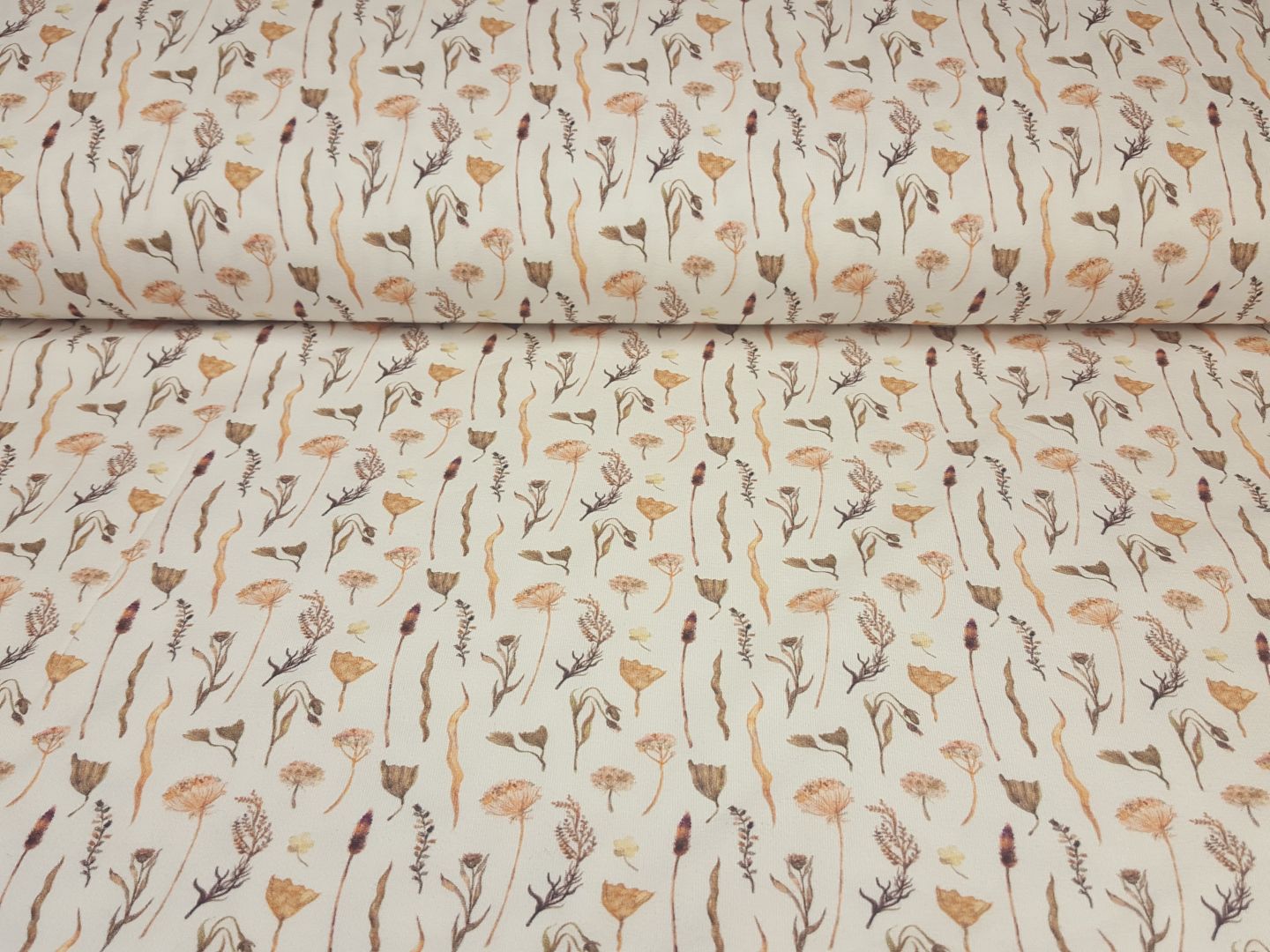 Autumn Flowers offwhite