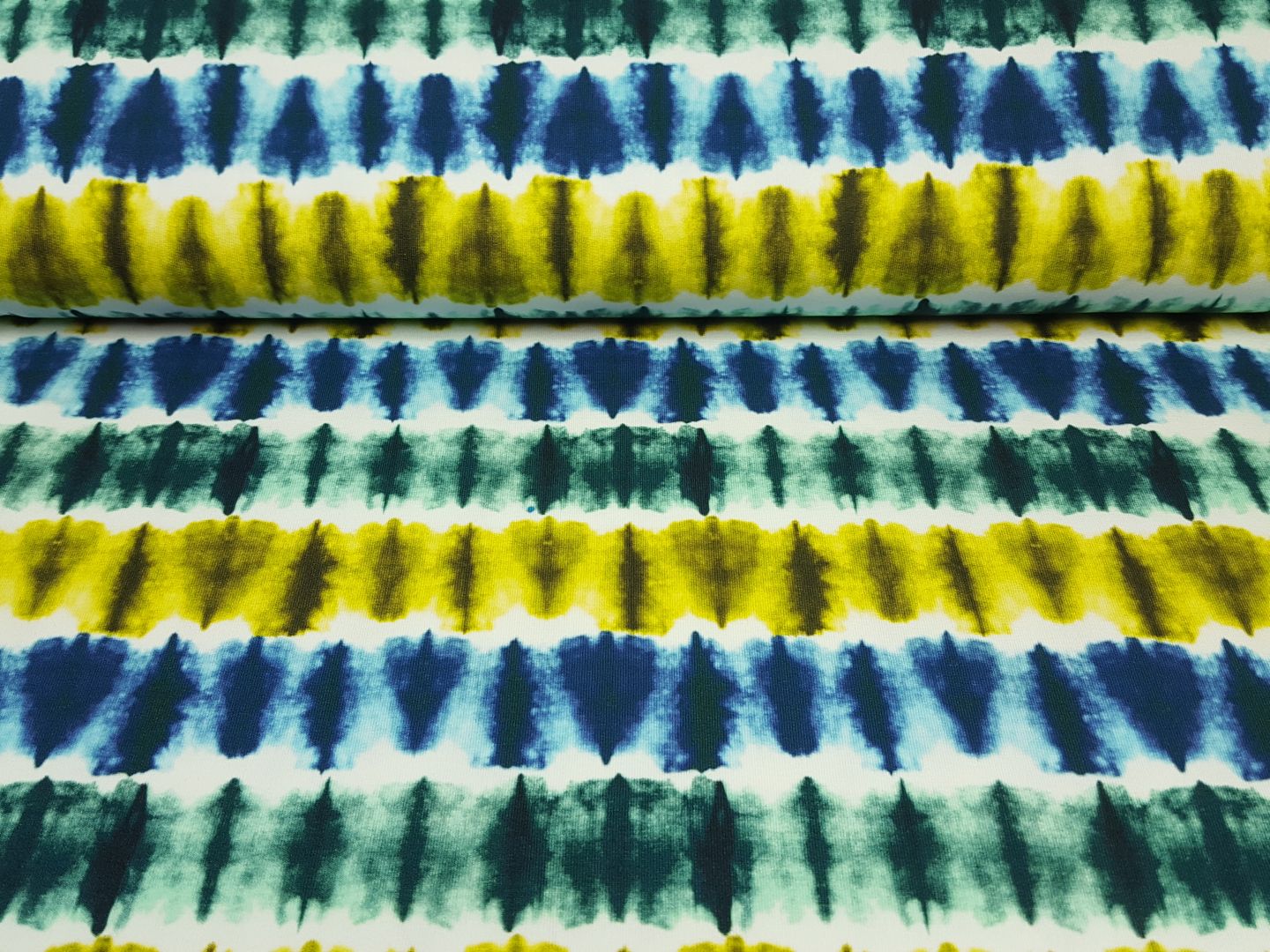 Batiko dunkelblau/grün/gelb/offwhite