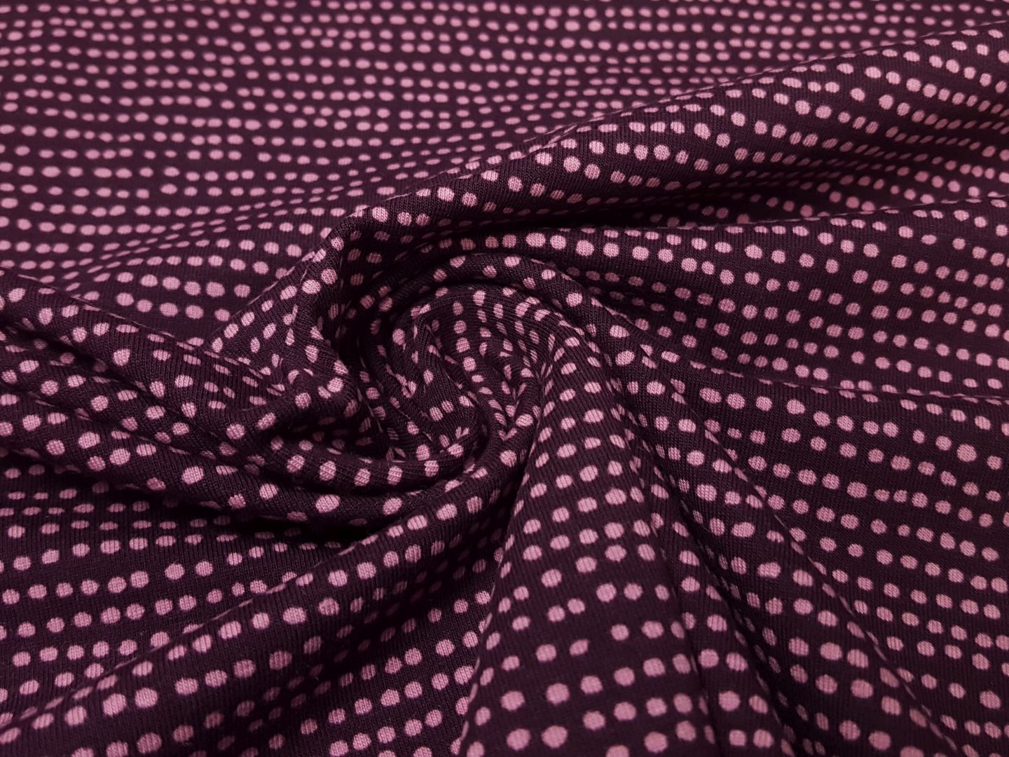 Bio-Baumwolljersey Dotties Line pflaume