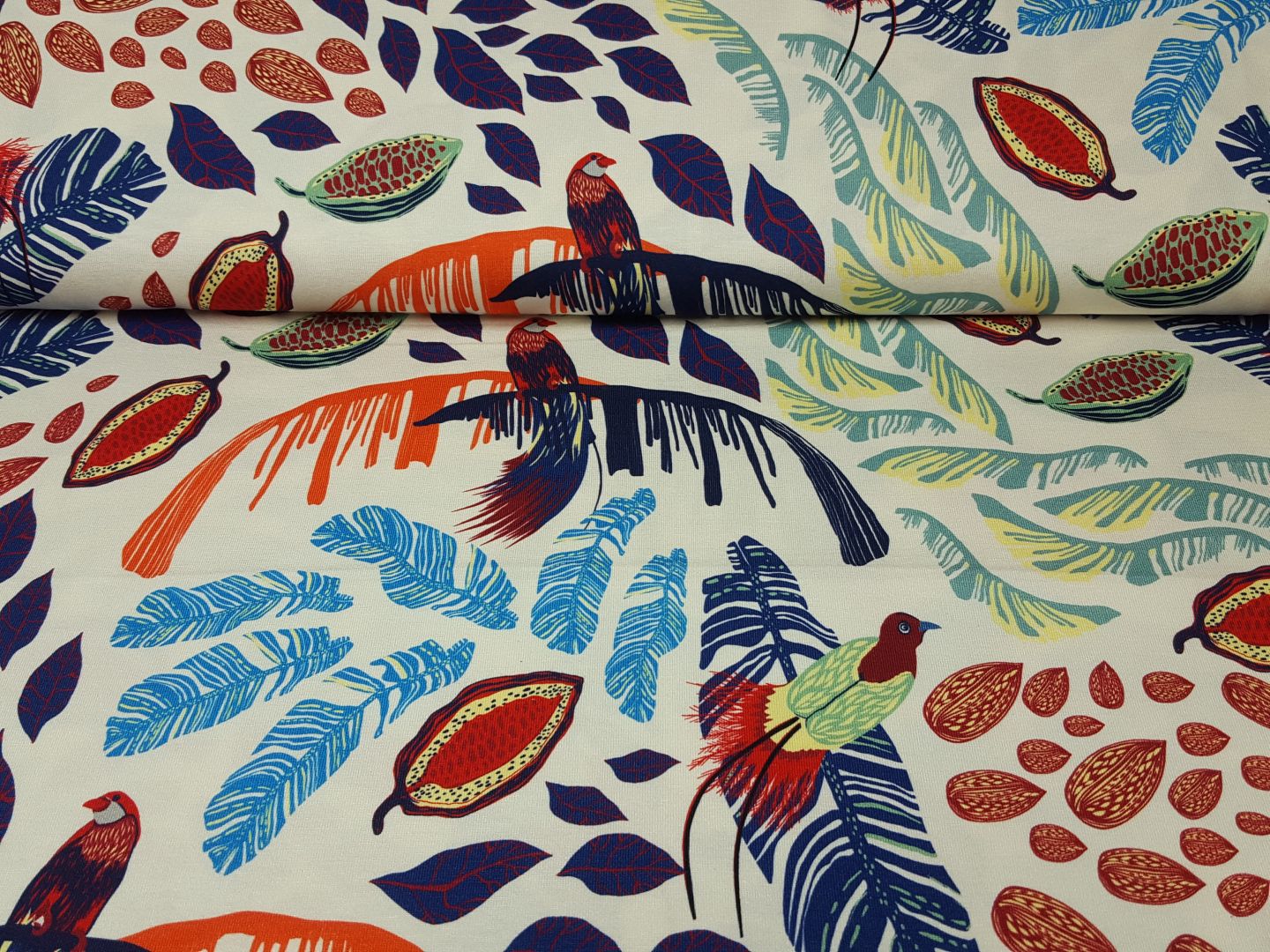 Birds of Paradise by Bienvenido Colorio ecru/bunt