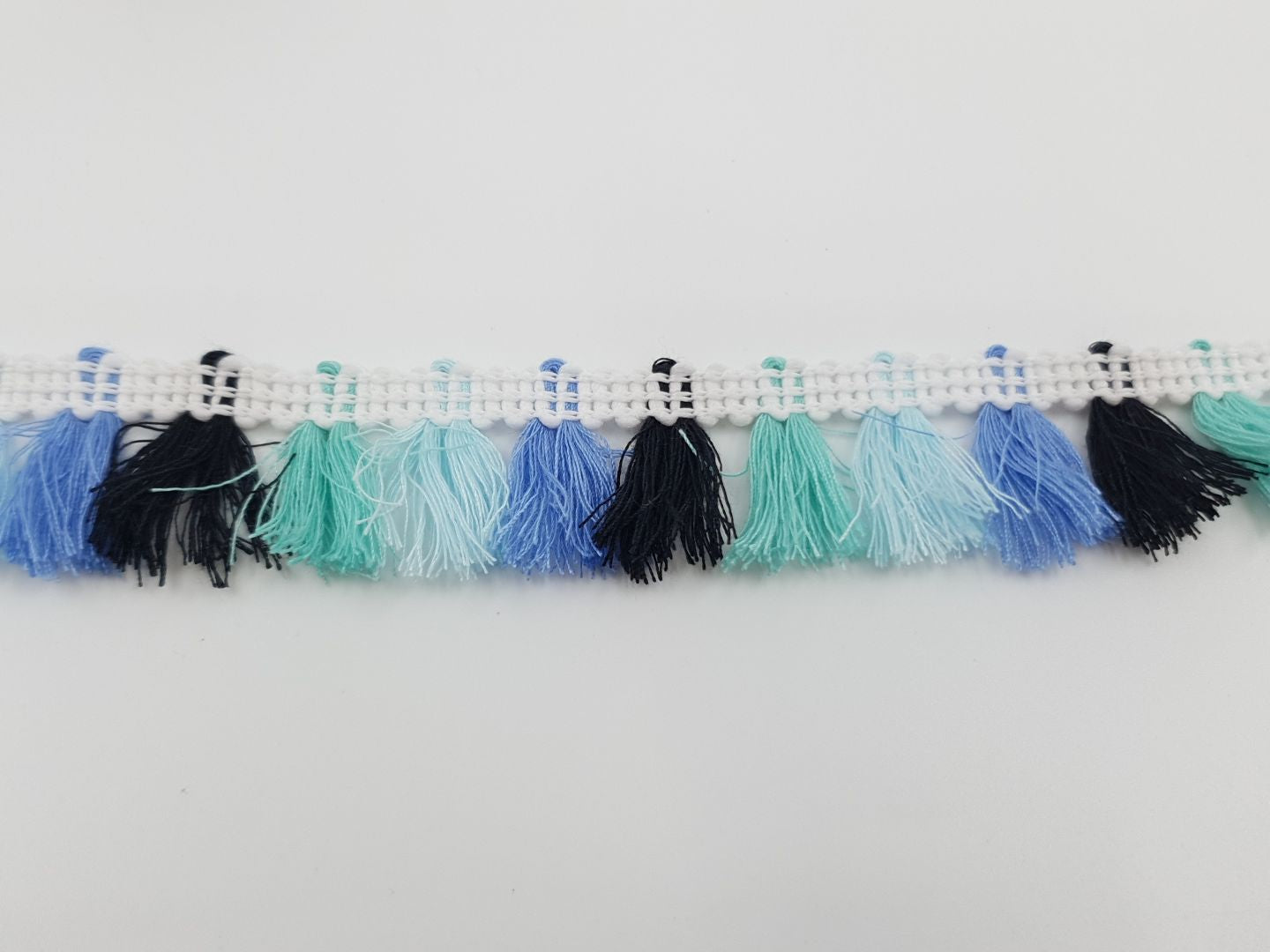 Boho Quaste 28mm weiss/mint/hellblau