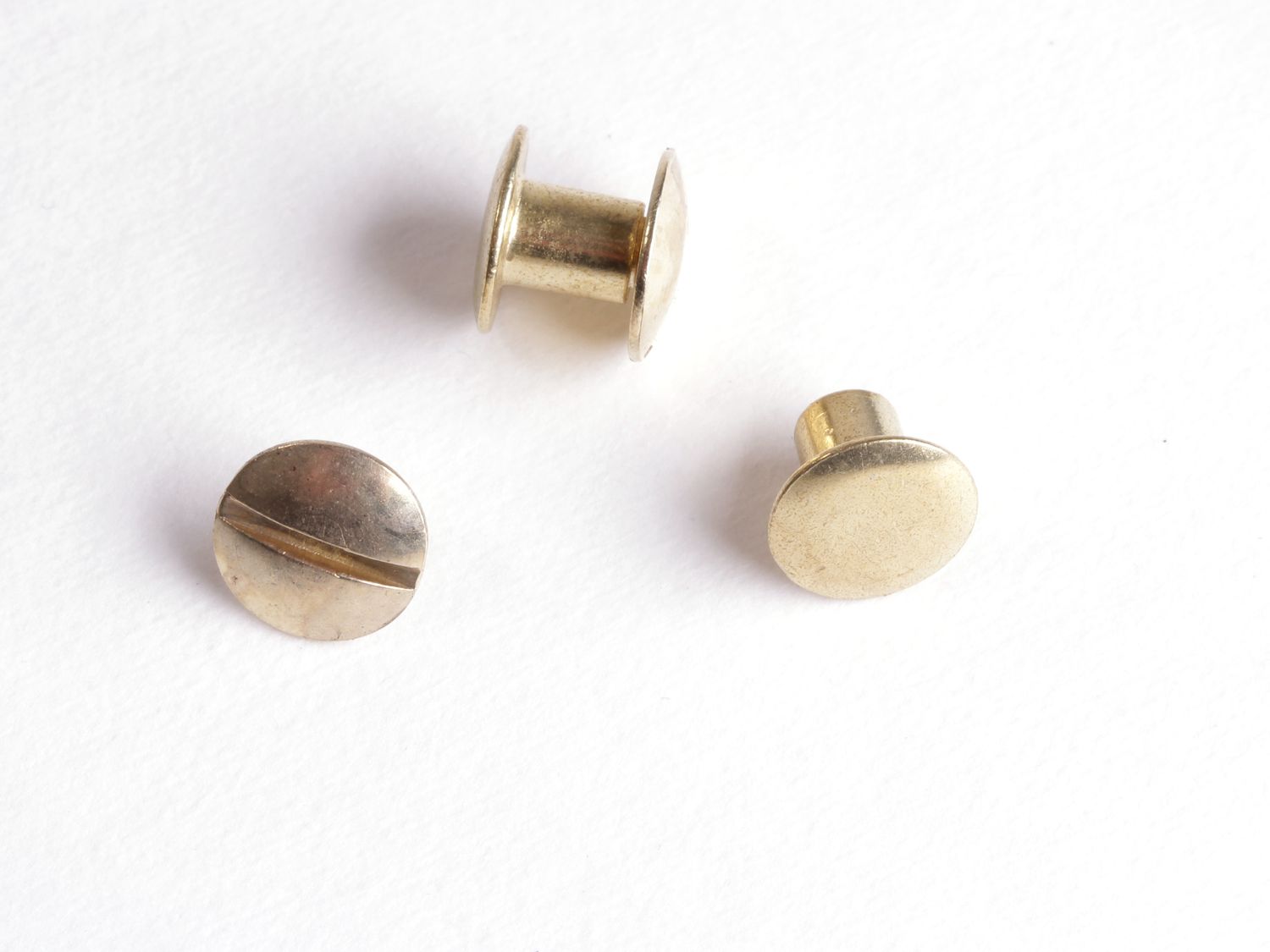 Buchschrauben messing 5mm hoch