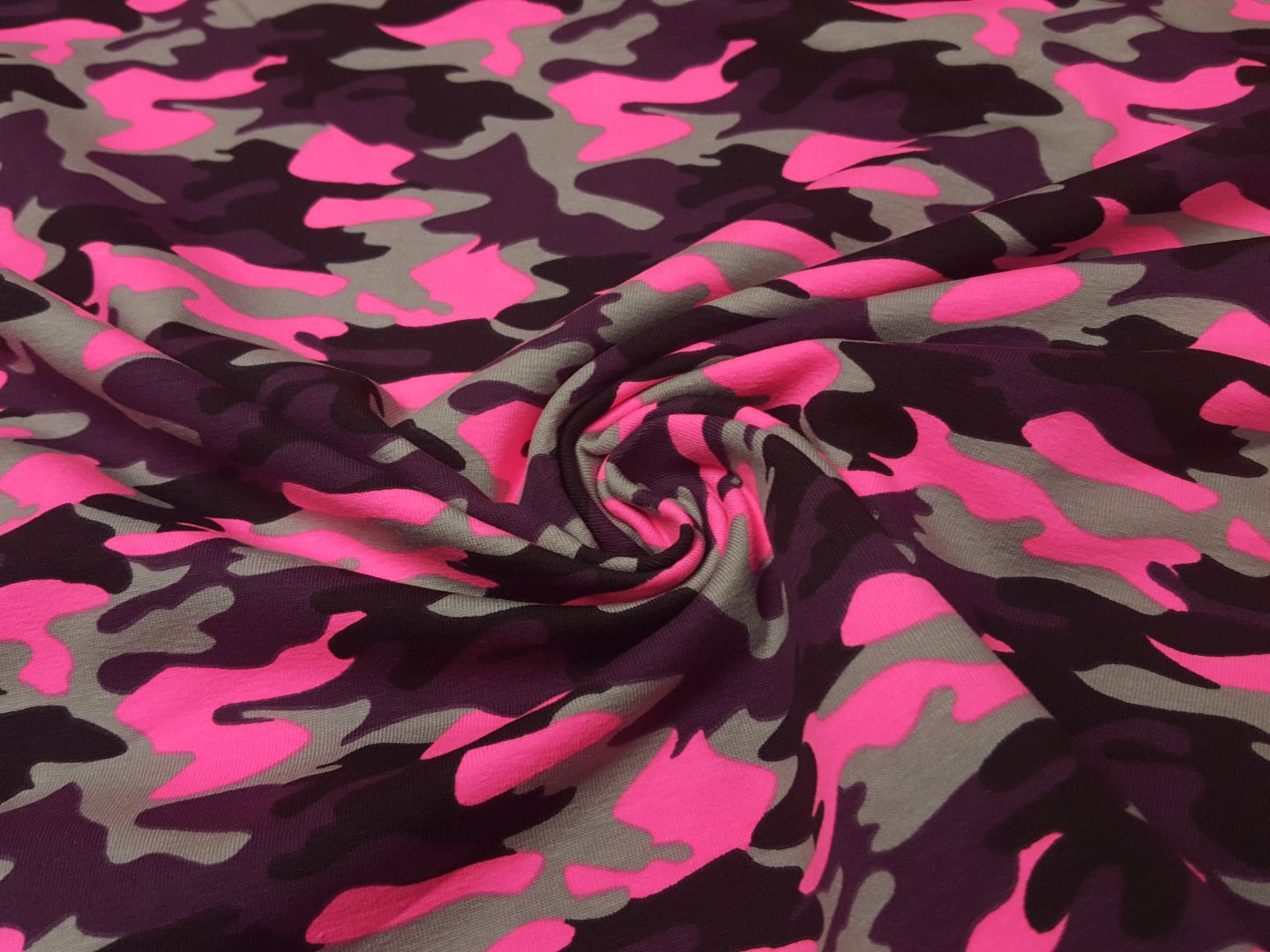 Camouflage neonpink/aubergine/grau