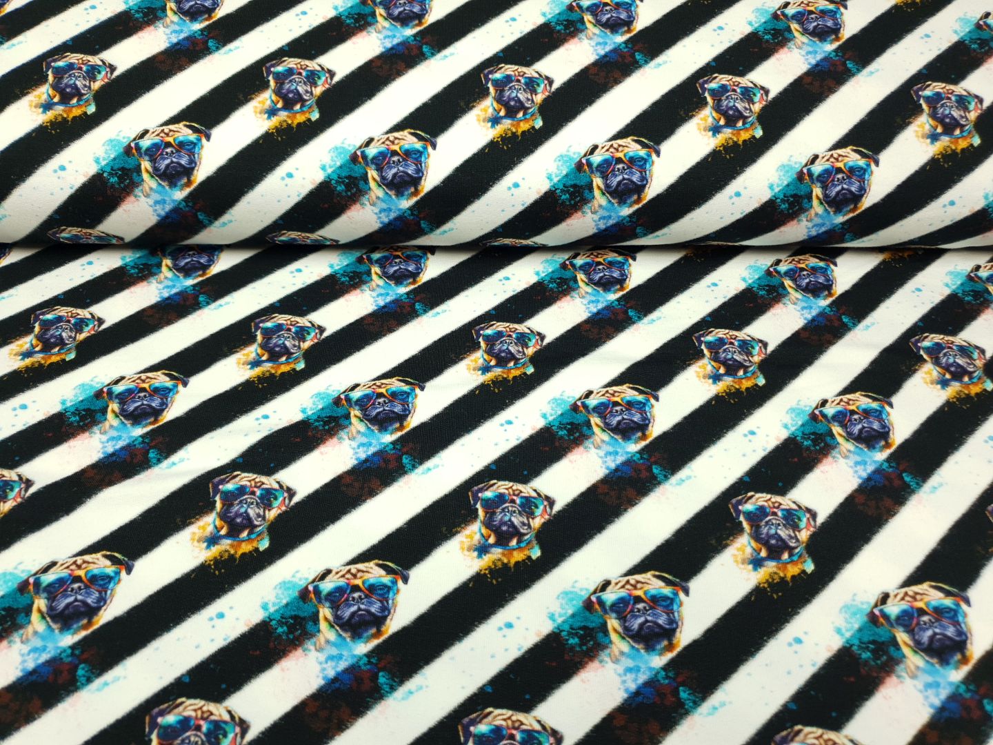 Cool Mops offwhite/schwarz/türkis