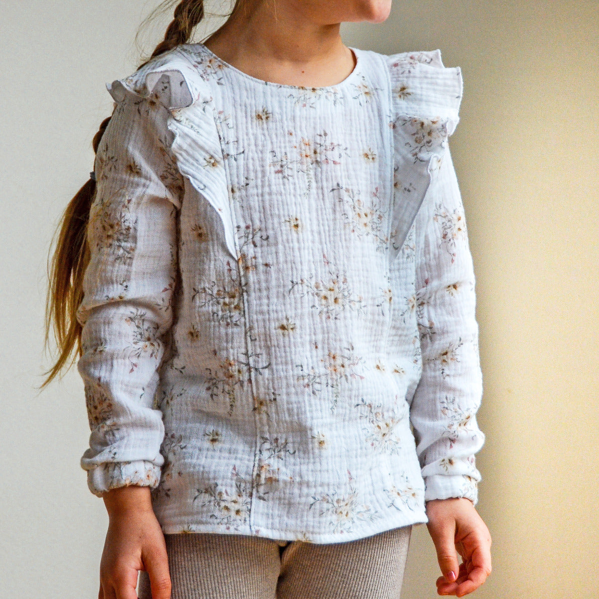 Papierschnittmuster Bluse Maribell Kinder von Fadenkäfer