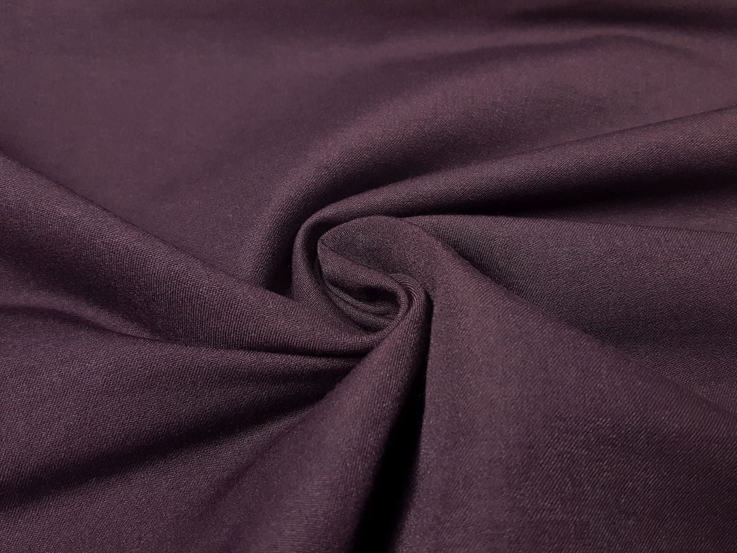 elast. Hosenstoff, Bengalin aubergine