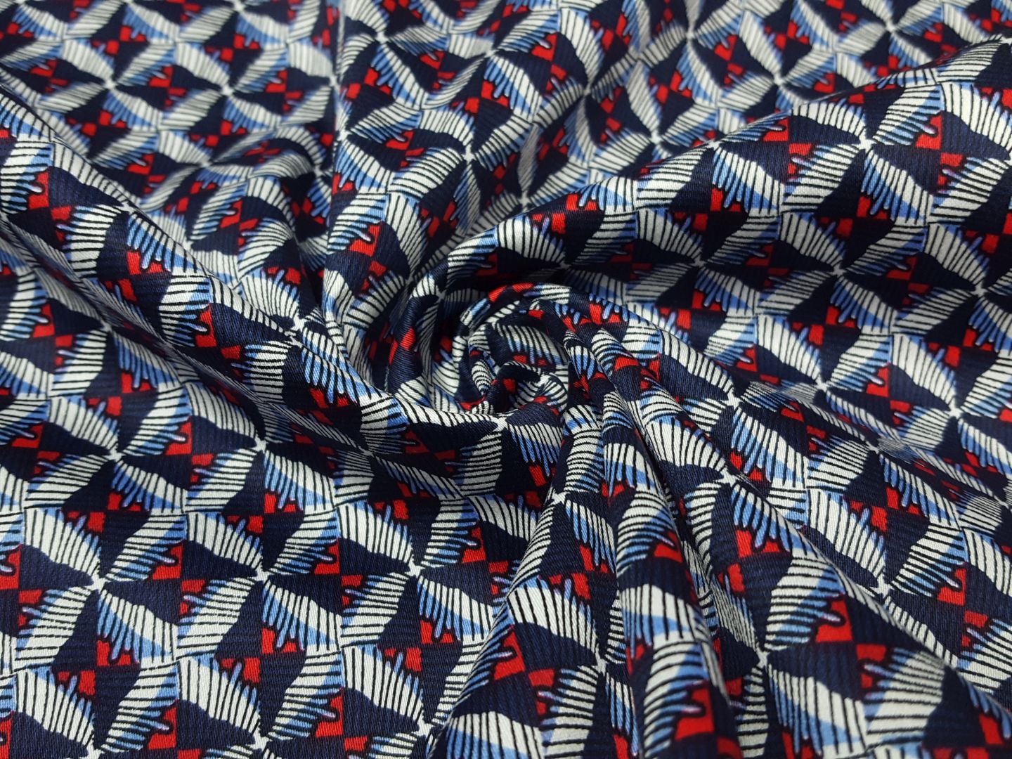 elast. Hosenstoff offwhite/nachtblau/rot