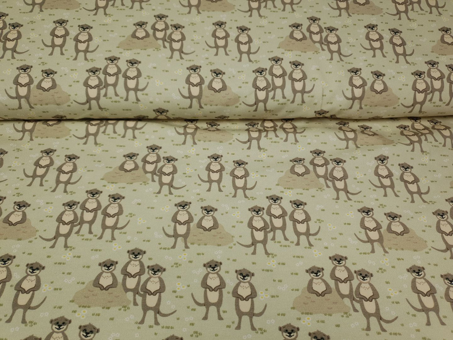 Erdmännchen lindengrün/beige/braun