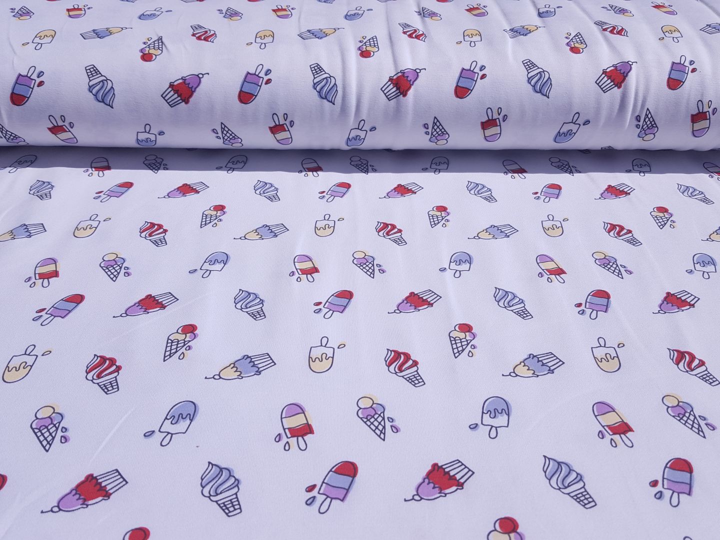 Farbwechsel Jersey Ice cream offwhite/rot/bunt