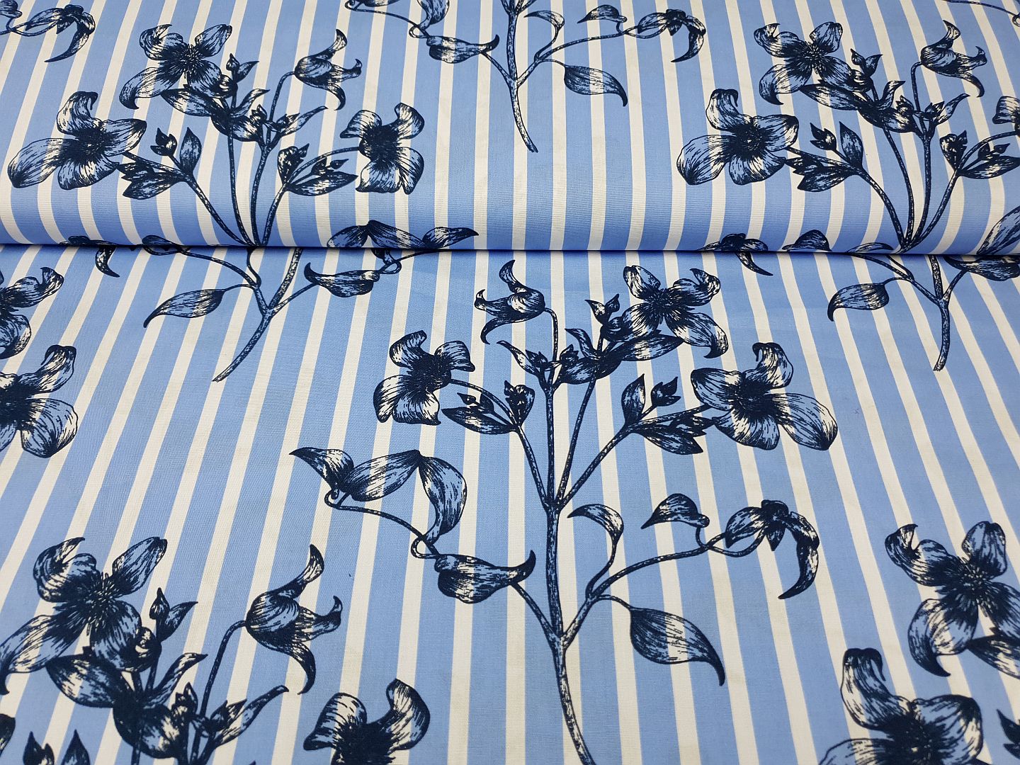 Einzelstück Flowers & Stripes blau/weiss/dunkelblau