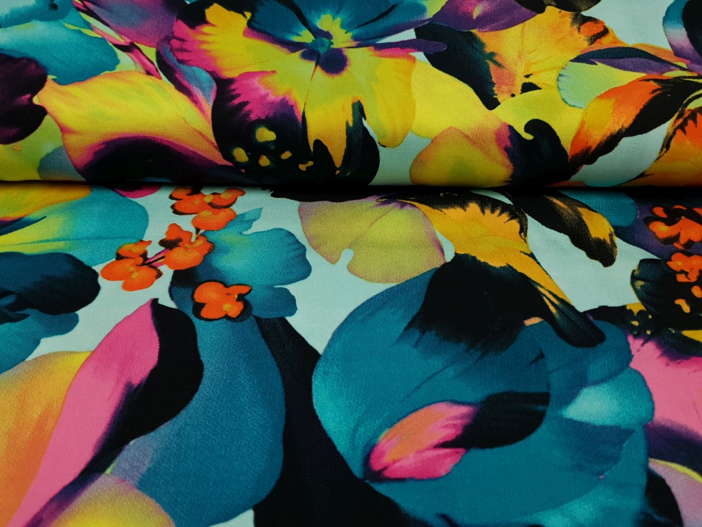 Einzelstück Flowers türkis/pink/gelb