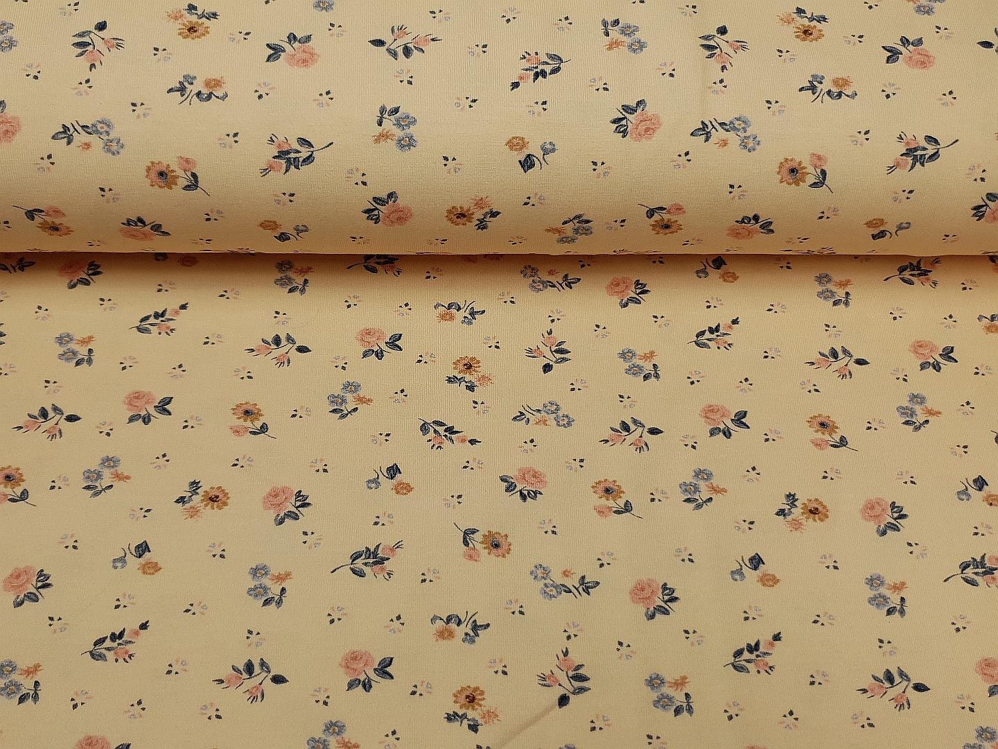 Flowers & Wood apricot/blau/rosa