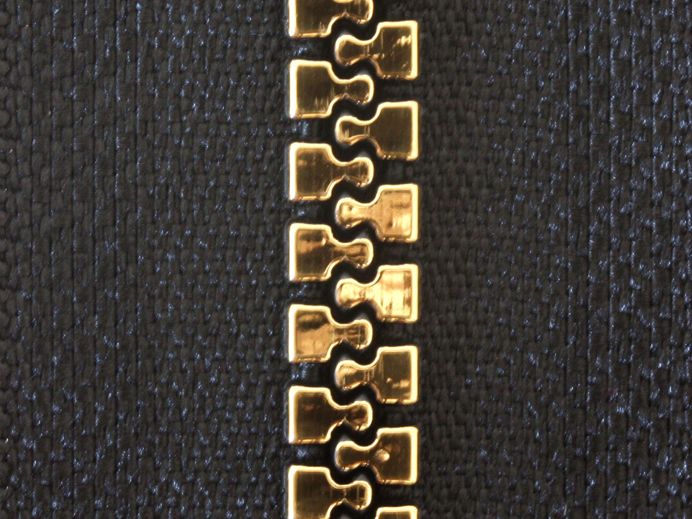 Gold metallisierter Jacken Reissverschluss teilbar 80 cm