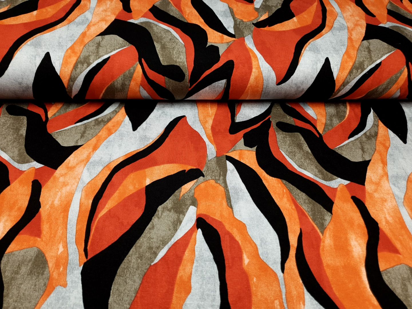 Graphic Leaves rot/schwarz/grau