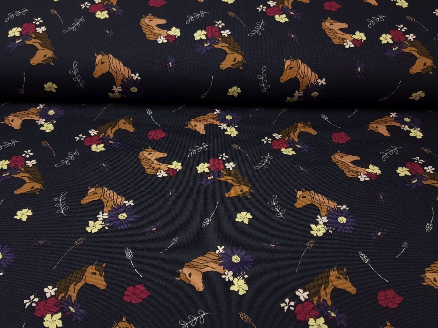 Horses navy/beige/violett/pink