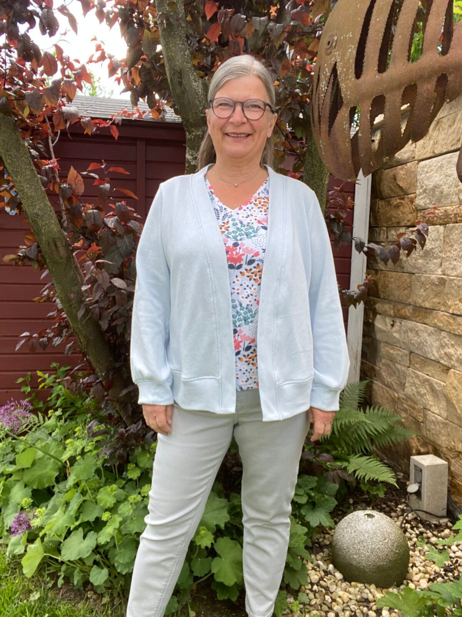 Papierschnittmuster Strickjacke Karo Damen von Fadenkäfer