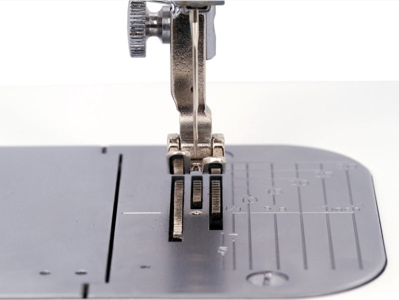 Juki TL-2200QVP Mini Schnellnäher