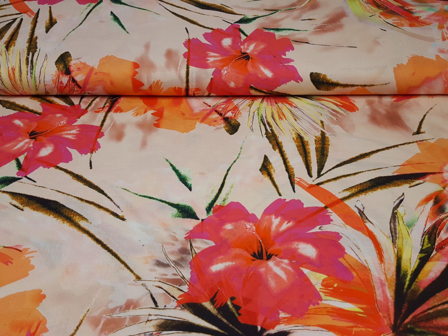 June altrosa/bunt