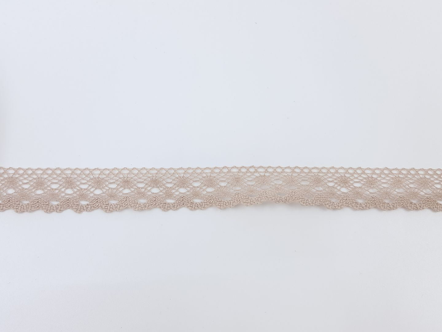 Klöppelspitze 18mm beige