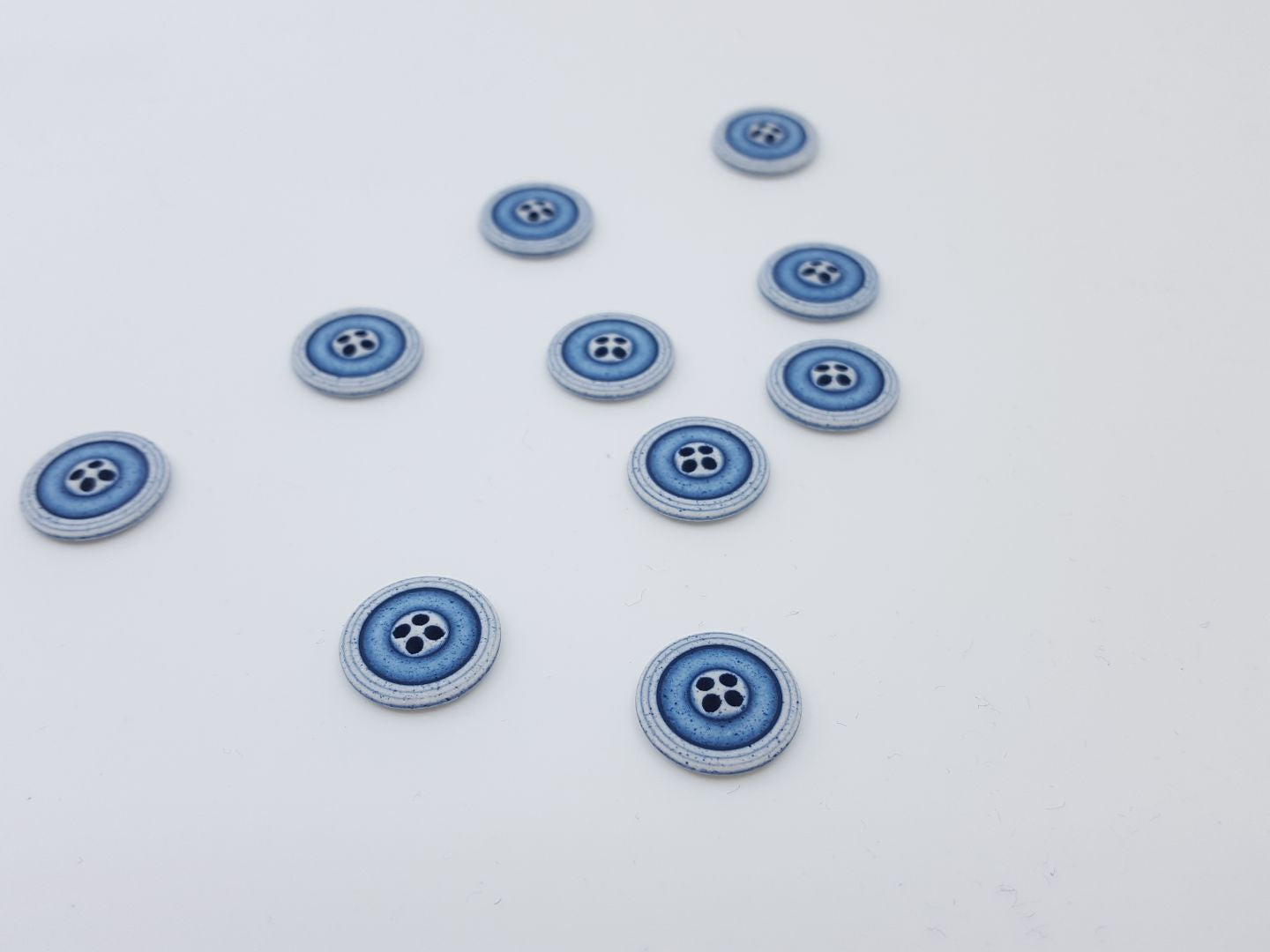 Kunststoffknöpfe mit Rand jeansblau 15mm