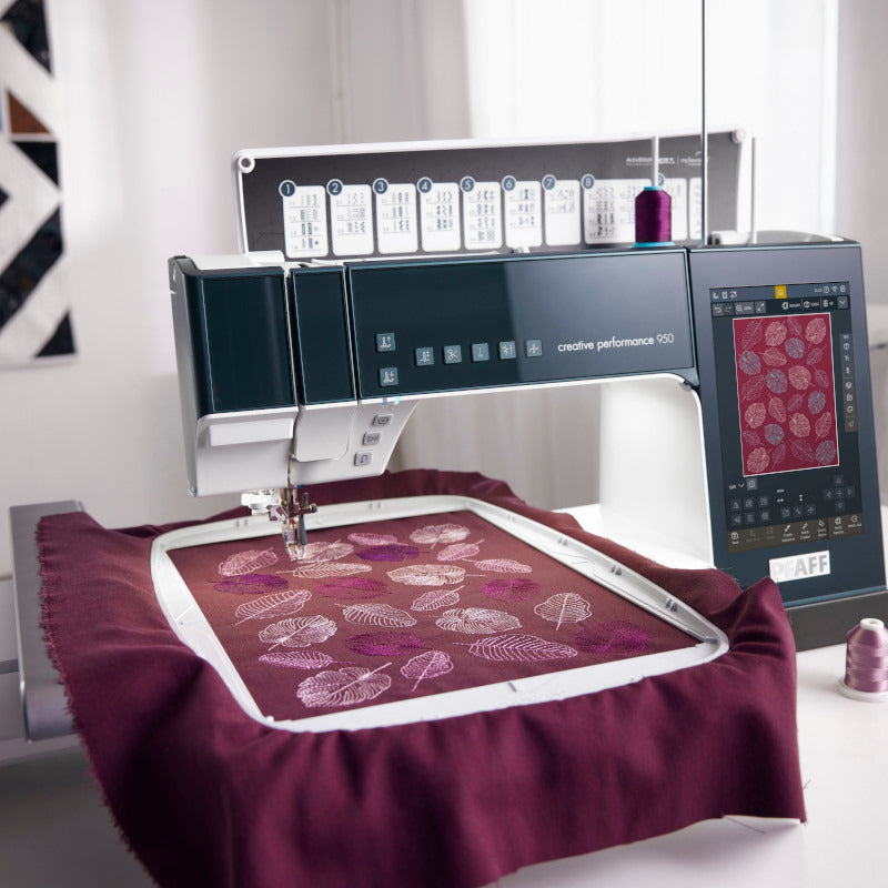 PFAFF Creative Performance 950 Näh- und Stickmaschine