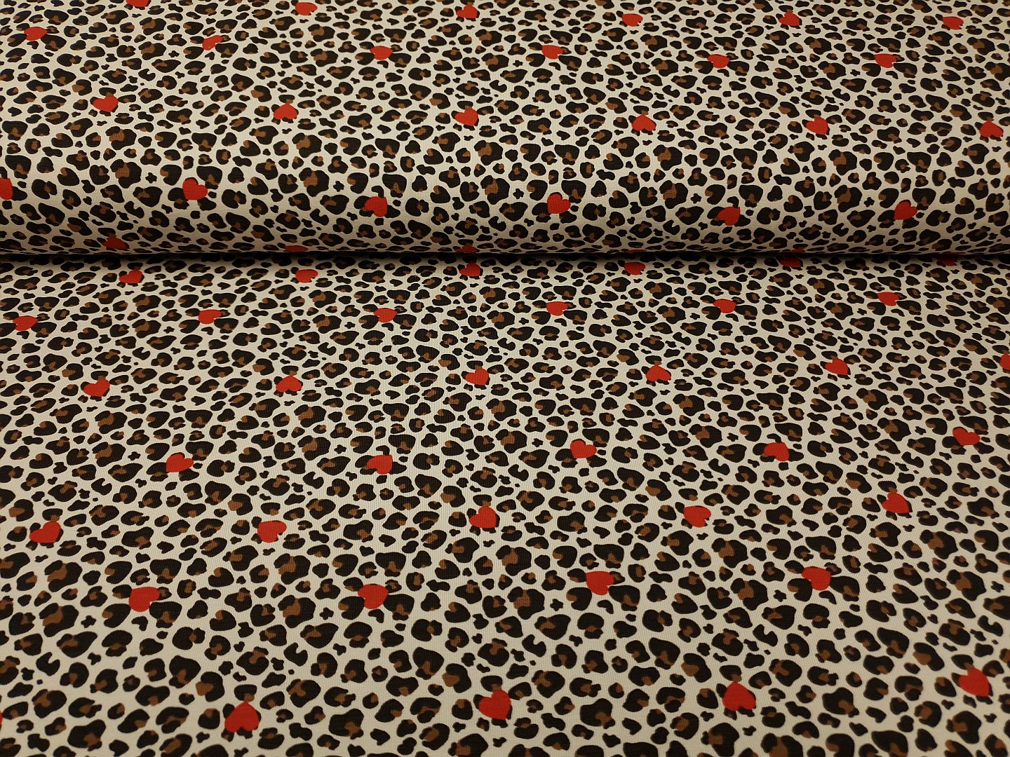 Leopard Heart sand/braun/schwarz/rot
